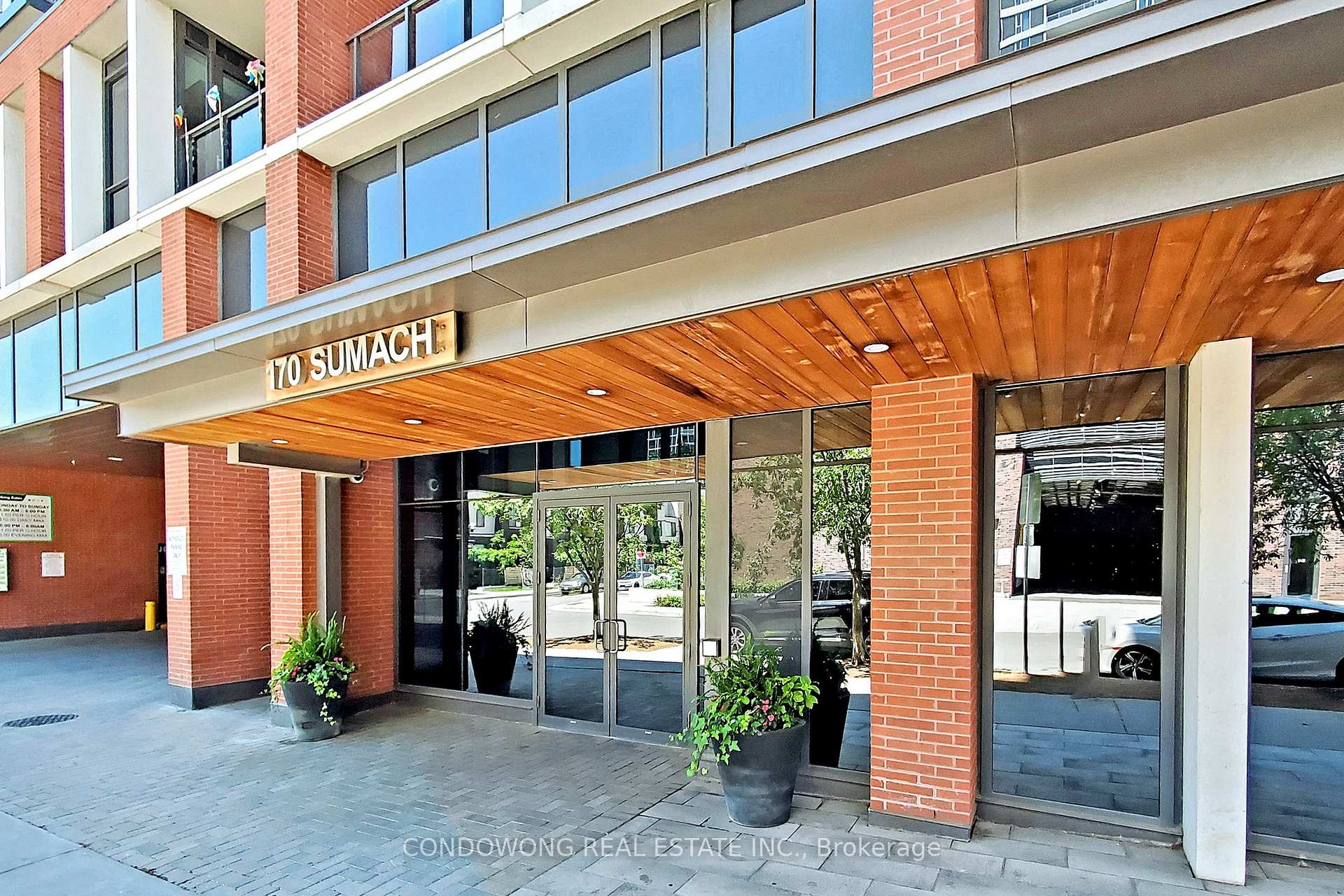 Photo 2 of Unit 415, 170 Sumach Street, Toronto, Regent Park — HOMEH