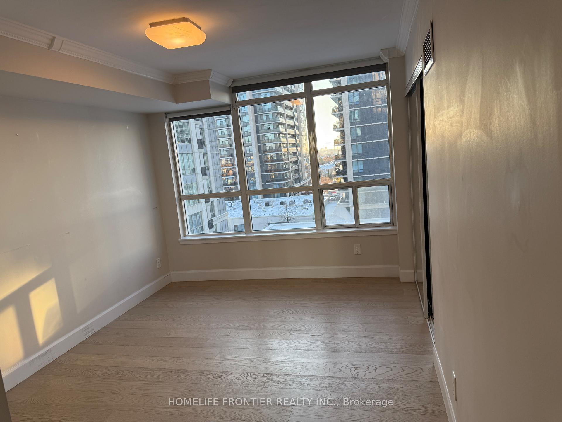 Photo 7 of Unit 512, 50 Disera Drive, Vaughan, Beverley Glen — HOMEH
