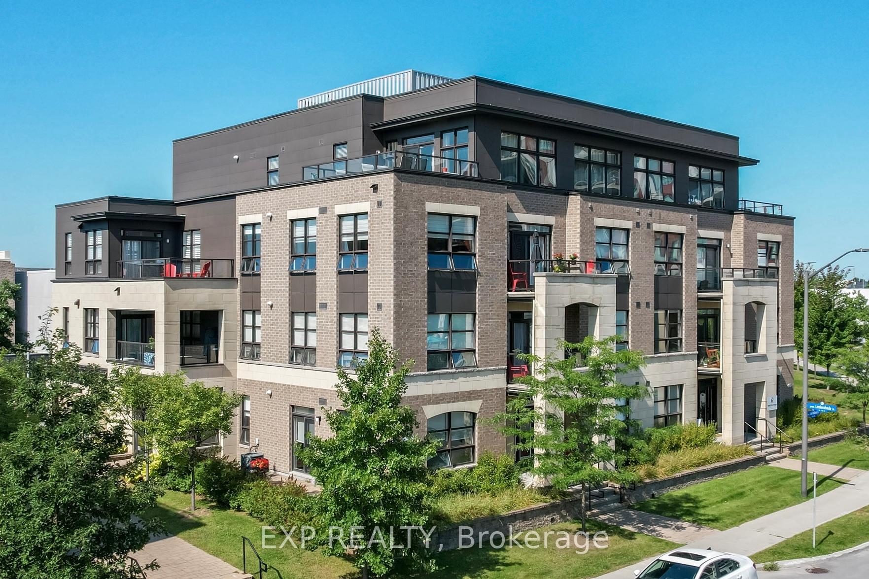 Front of Unit 303, 659 Sue Holloway Drive