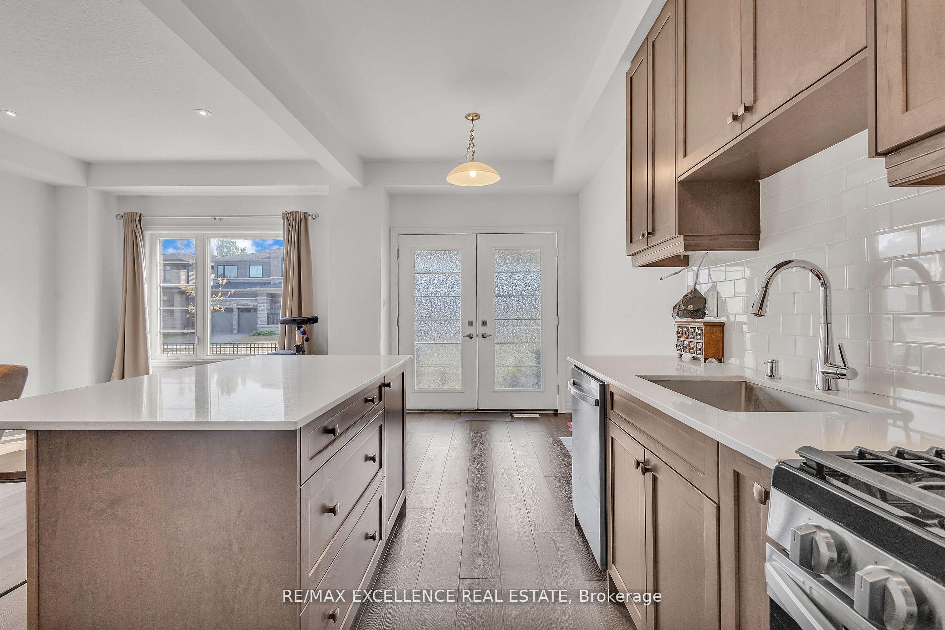 Photo 8 of Unit 84, 120 Court Drive, Brant, Paris — HOMEH