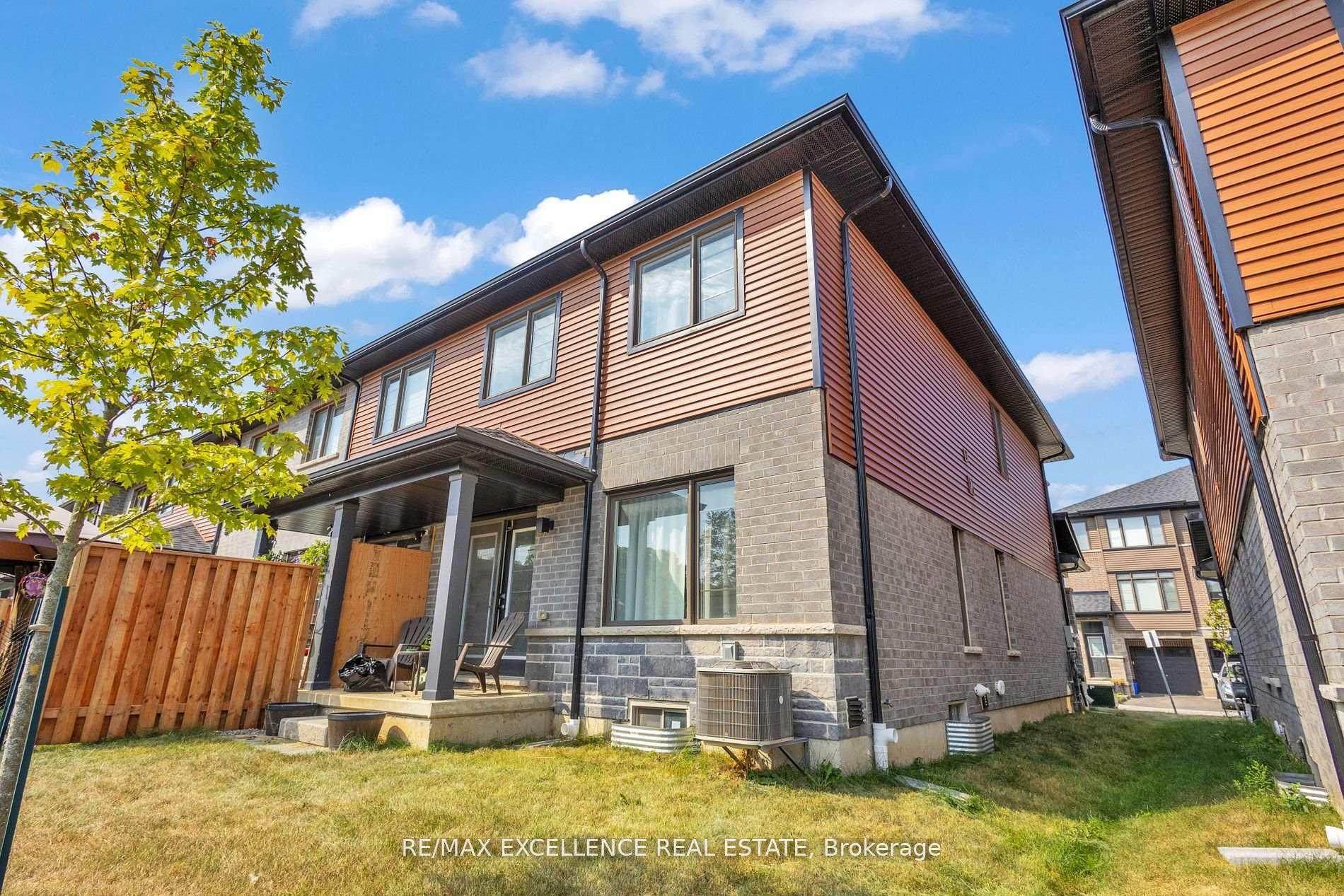 Photo 23 of Unit 84, 120 Court Drive, Brant, Paris — HOMEH