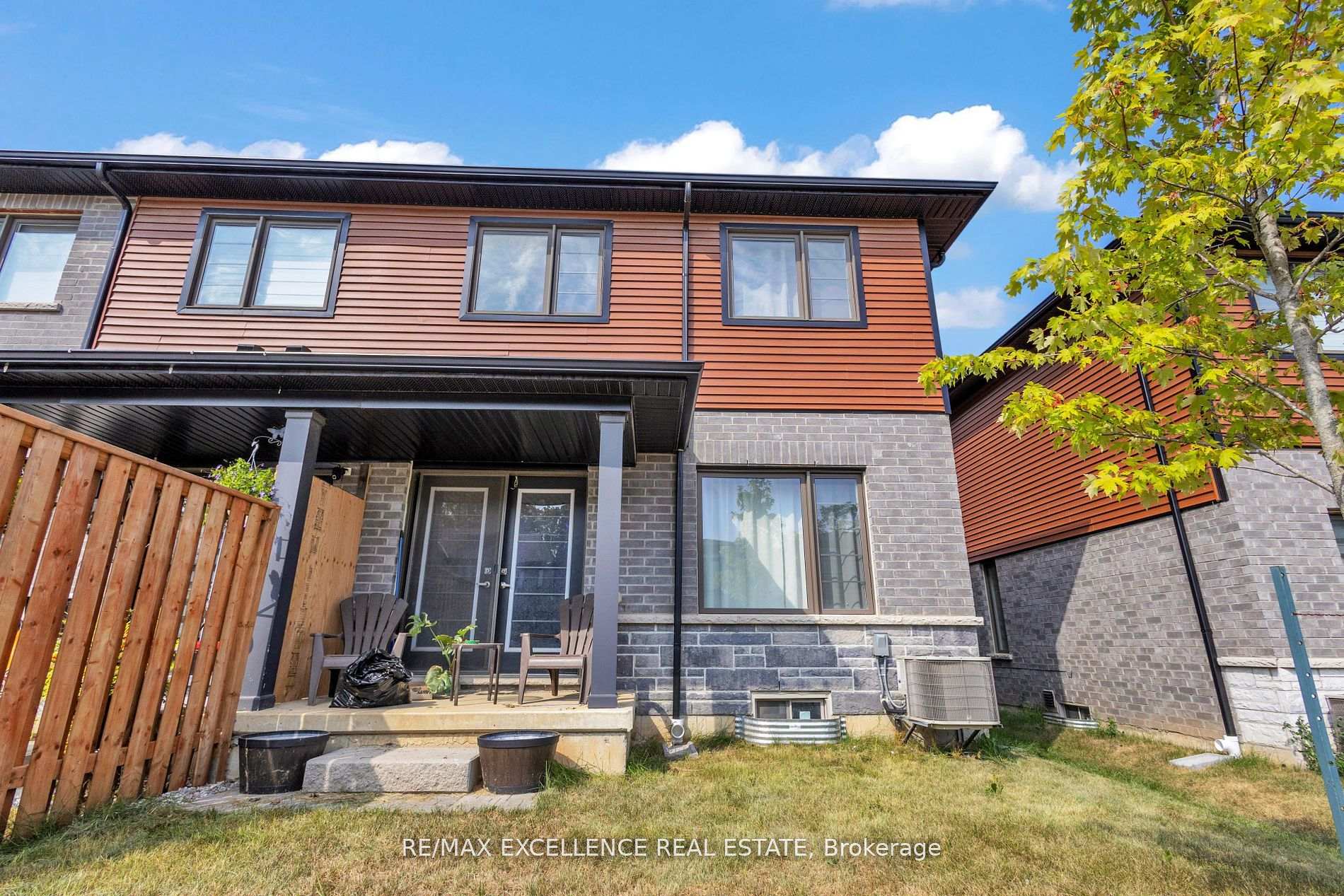 Photo 25 of Unit 84, 120 Court Drive, Brant, Paris — HOMEH
