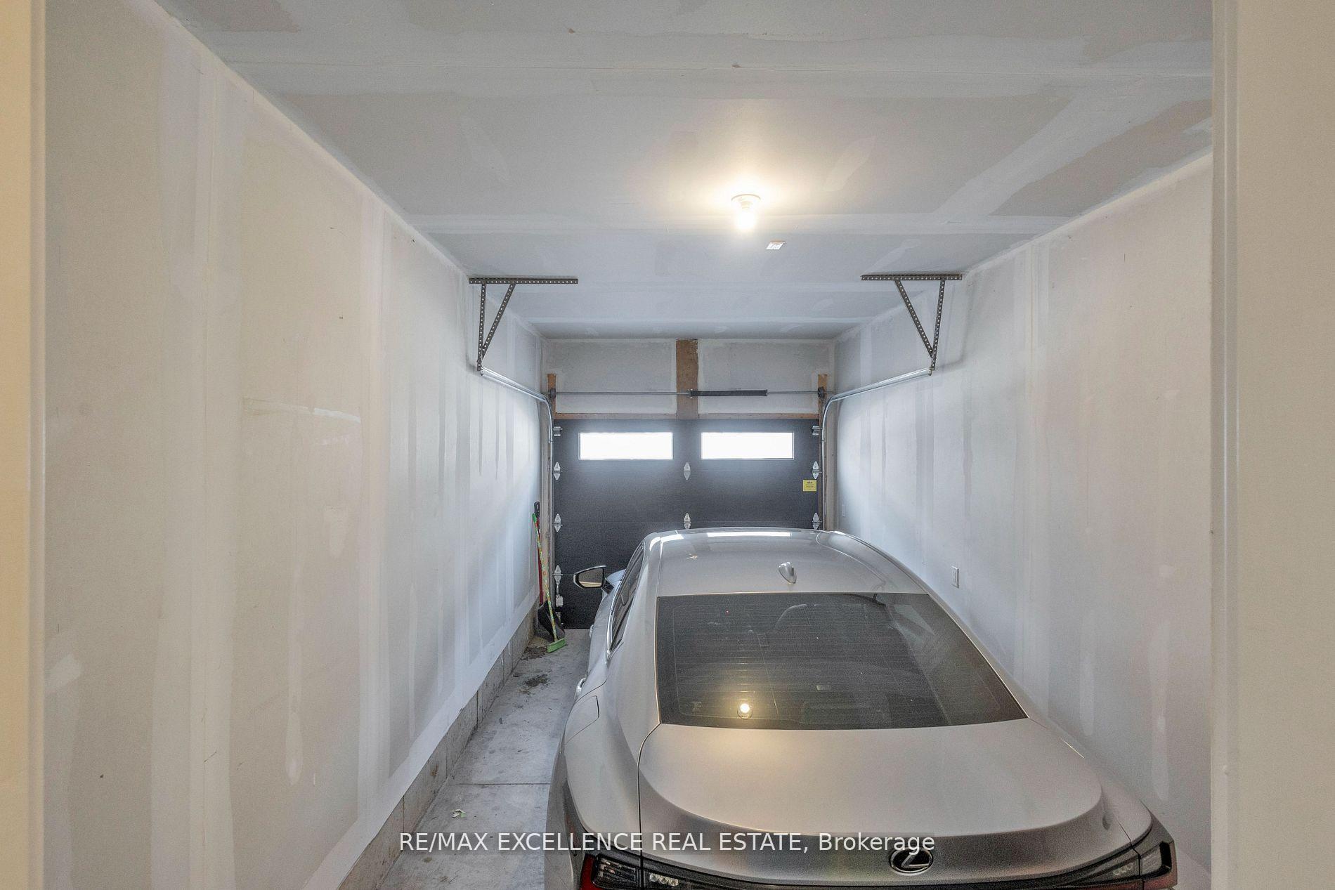 Photo 27 of Unit 84, 120 Court Drive, Brant, Paris — HOMEH