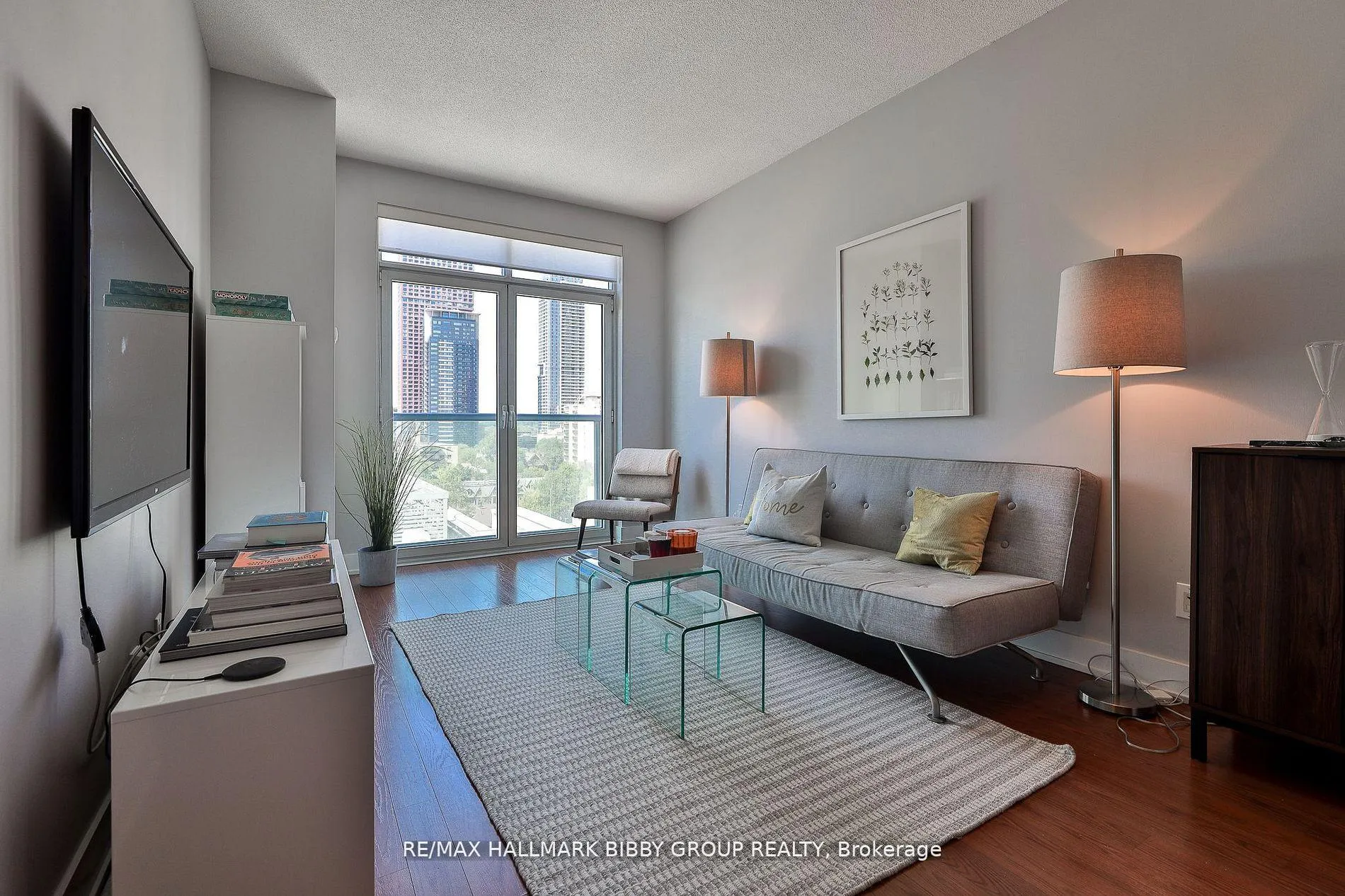 Front of Unit 1102, 120 Homewood Avenue