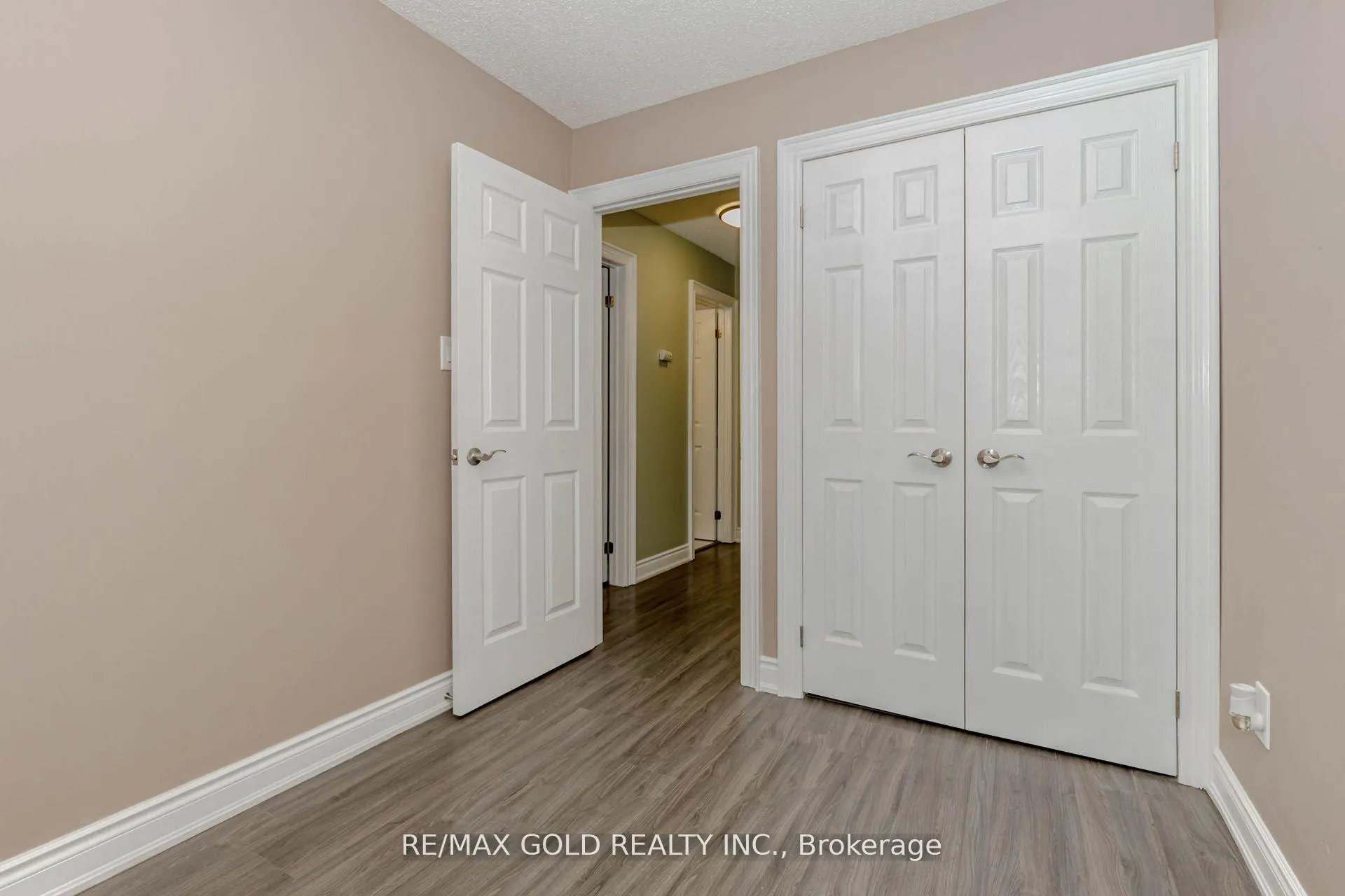 Photo 33 of 24 Wallace Street, Vaughan, West Woodbridge — HOMEH