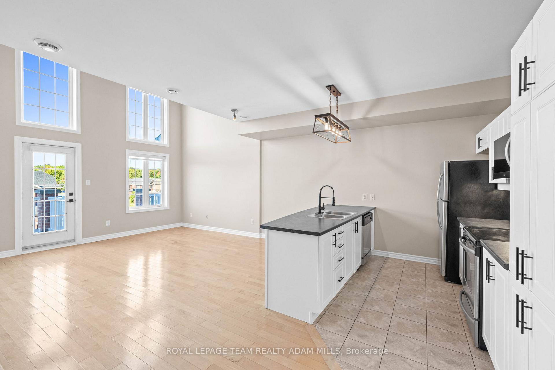 Photo 6 of Unit 24, 103 Eye Bright Crescent, Ottawa, Riverside South/Gloucester Glen — HOMEH