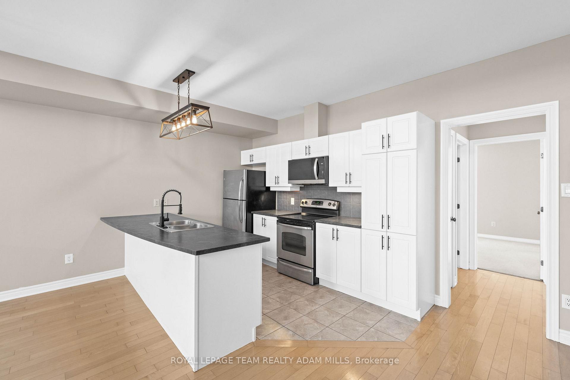 Photo 7 of Unit 24, 103 Eye Bright Crescent, Ottawa, Riverside South/Gloucester Glen — HOMEH