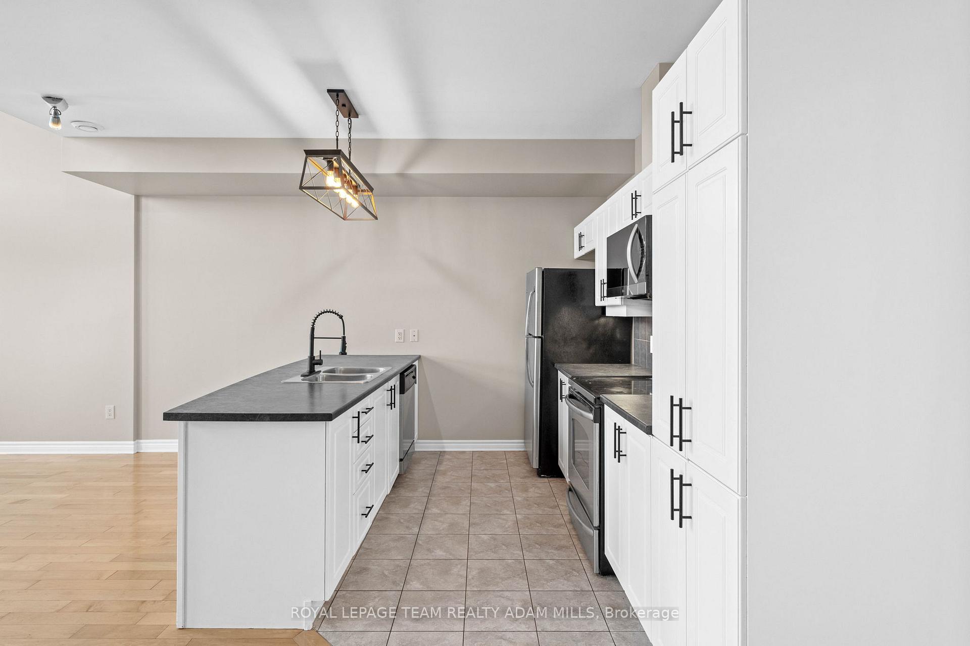 Photo 8 of Unit 24, 103 Eye Bright Crescent, Ottawa, Riverside South/Gloucester Glen — HOMEH