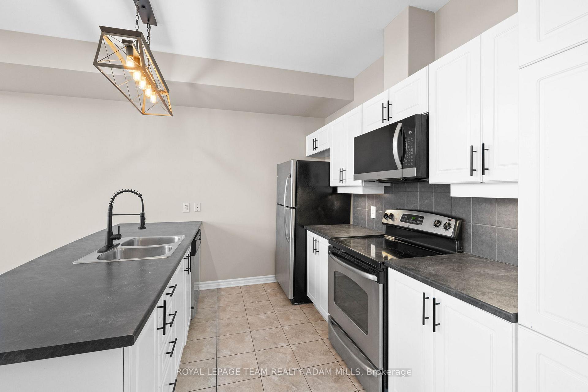 Photo 9 of Unit 24, 103 Eye Bright Crescent, Ottawa, Riverside South/Gloucester Glen — HOMEH