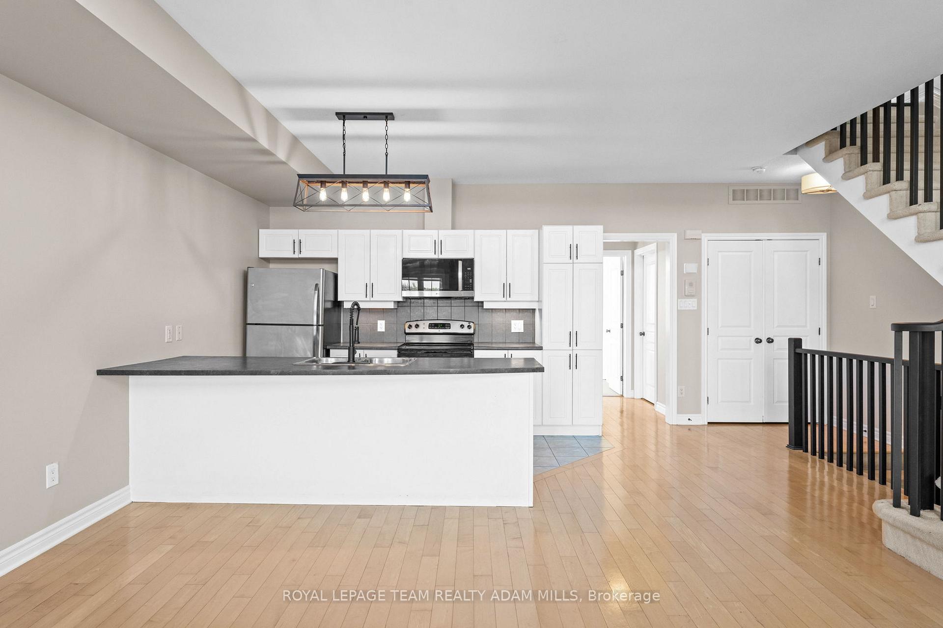 Photo 18 of Unit 24, 103 Eye Bright Crescent, Ottawa, Riverside South/Gloucester Glen — HOMEH