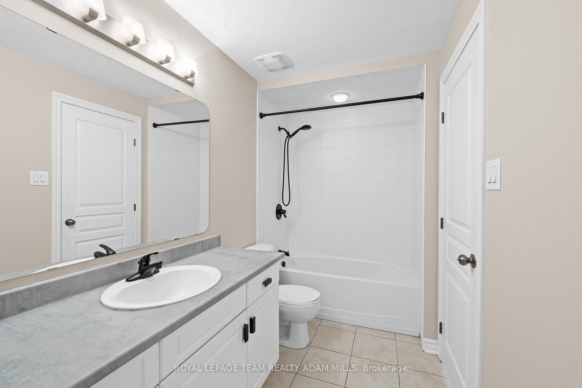 Photo 24 of Unit 24, 103 Eye Bright Crescent, Ottawa, Riverside South/Gloucester Glen — HOMEH