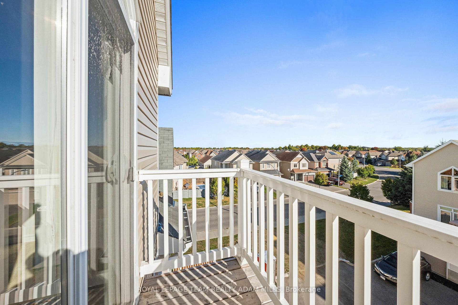 Photo 32 of Unit 24, 103 Eye Bright Crescent, Ottawa, Riverside South/Gloucester Glen — HOMEH
