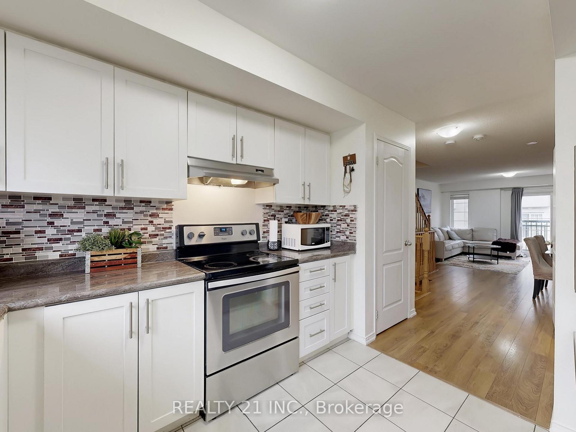 Photo 14 of 2528 Bromus Path, Oshawa, Windfields — HOMEH
