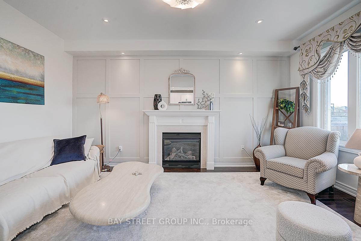 Photo 17 of 256 Borealis Avenue, Aurora, Bayview Northeast — HOMEH