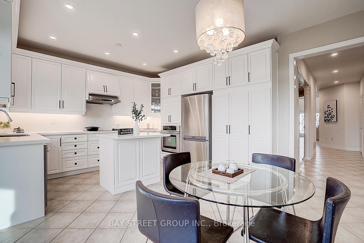 Photo 20 of 256 Borealis Avenue, Aurora, Bayview Northeast — HOMEH