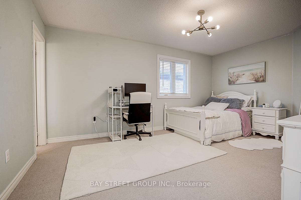 Photo 38 of 256 Borealis Avenue, Aurora, Bayview Northeast — HOMEH