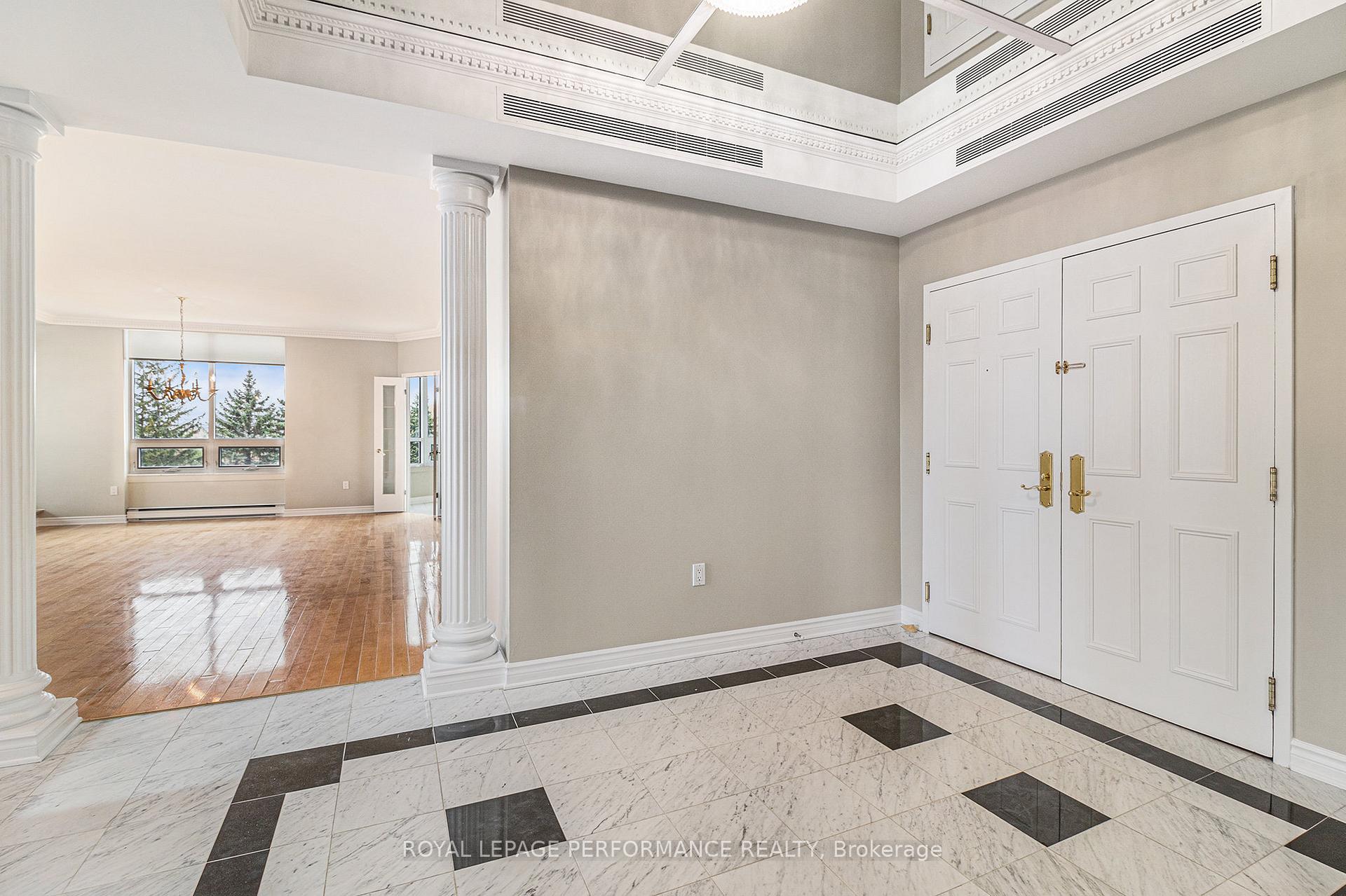 Photo 5 of Unit 301, 1480 Riverside Drive, Ottawa, Riverview Park — HOMEH