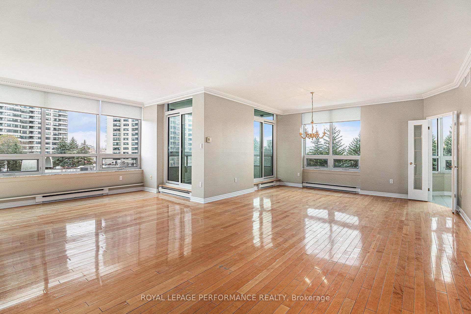 Photo 8 of Unit 301, 1480 Riverside Drive, Ottawa, Riverview Park — HOMEH