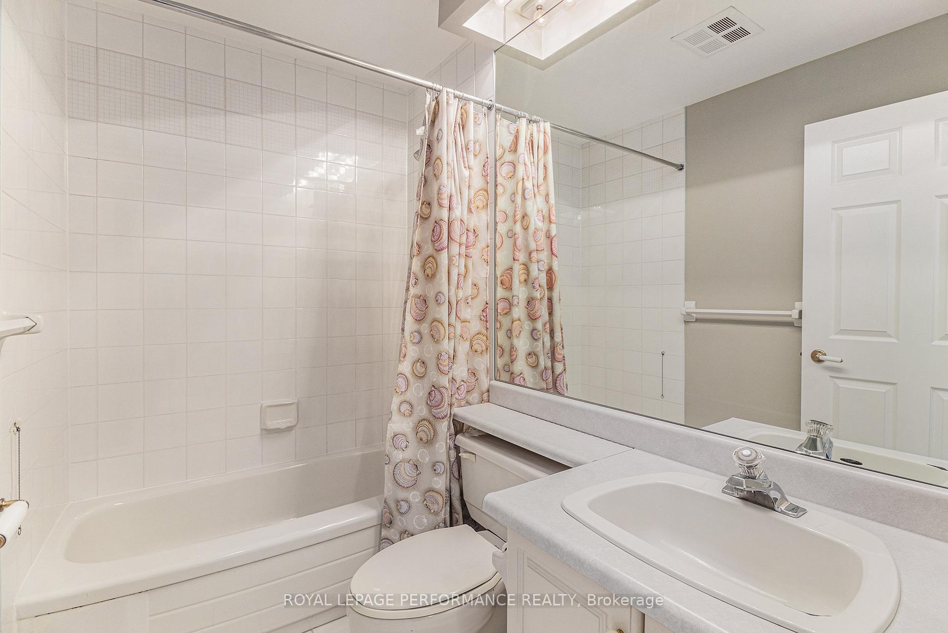 Photo 53 of Unit 301, 1480 Riverside Drive, Ottawa, Riverview Park — HOMEH