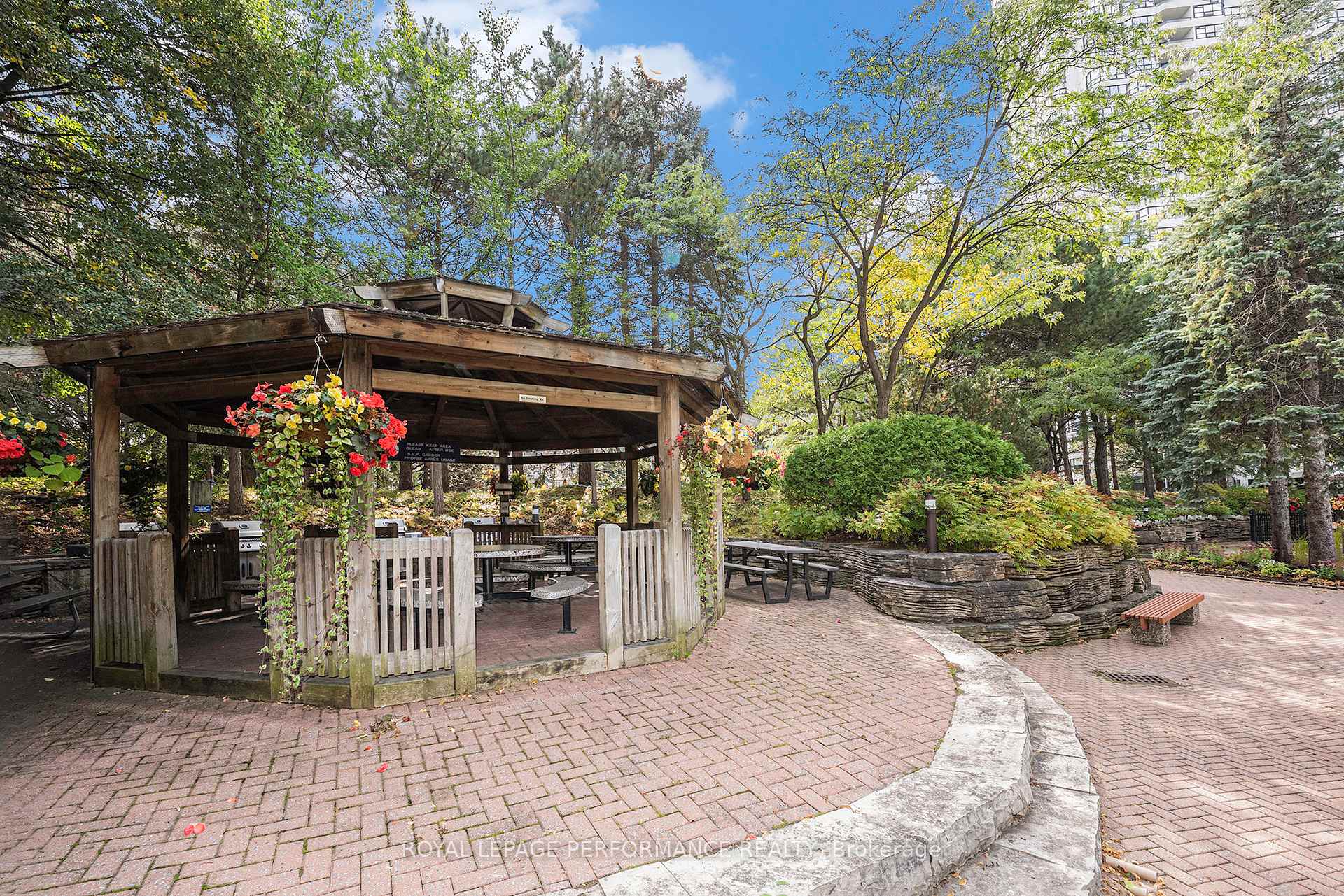 Photo 78 of Unit 301, 1480 Riverside Drive, Ottawa, Riverview Park — HOMEH