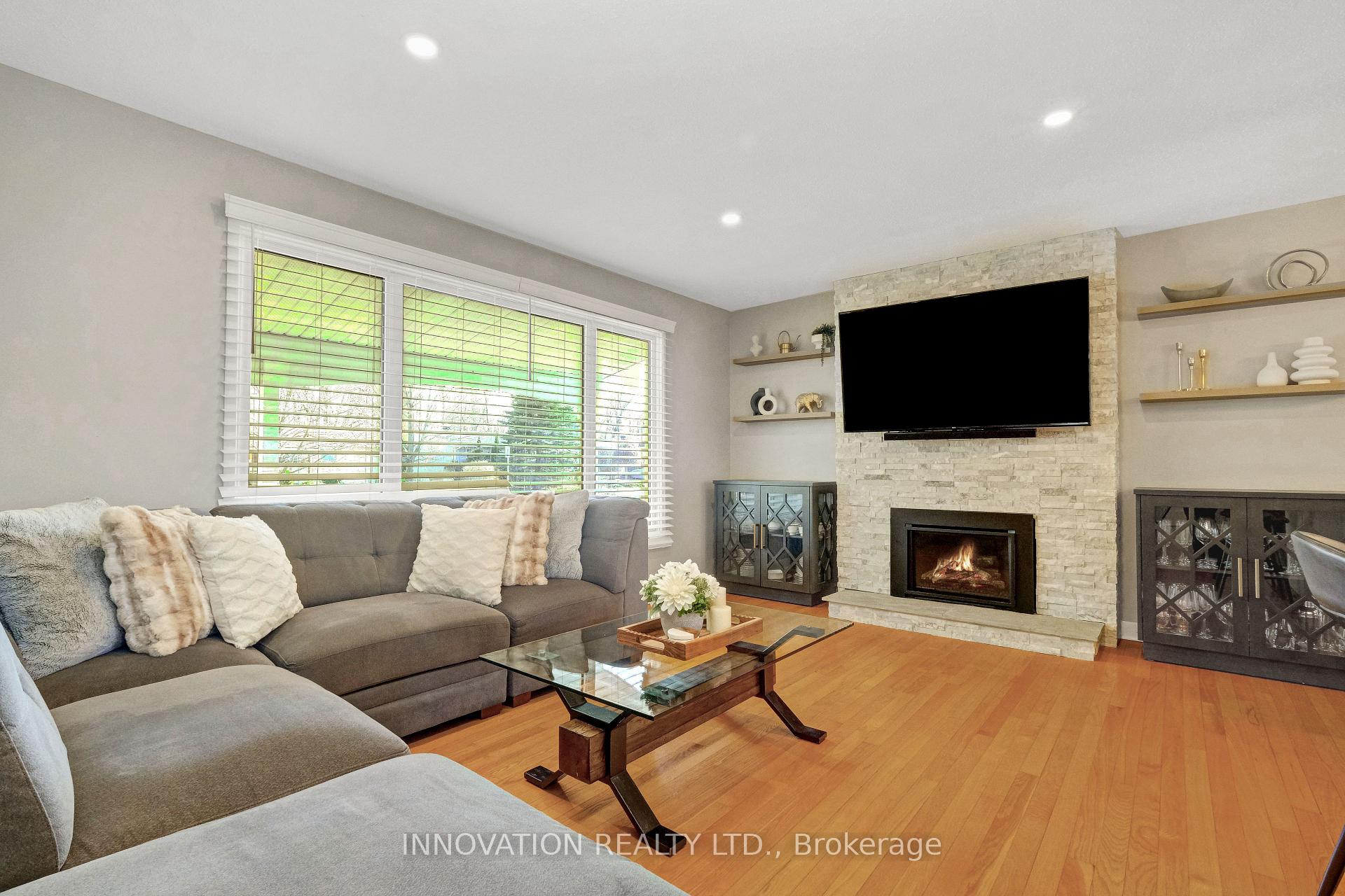 Photo 5 of 51 Cleadon Drive, Ottawa, Crystal Beach — HOMEH
