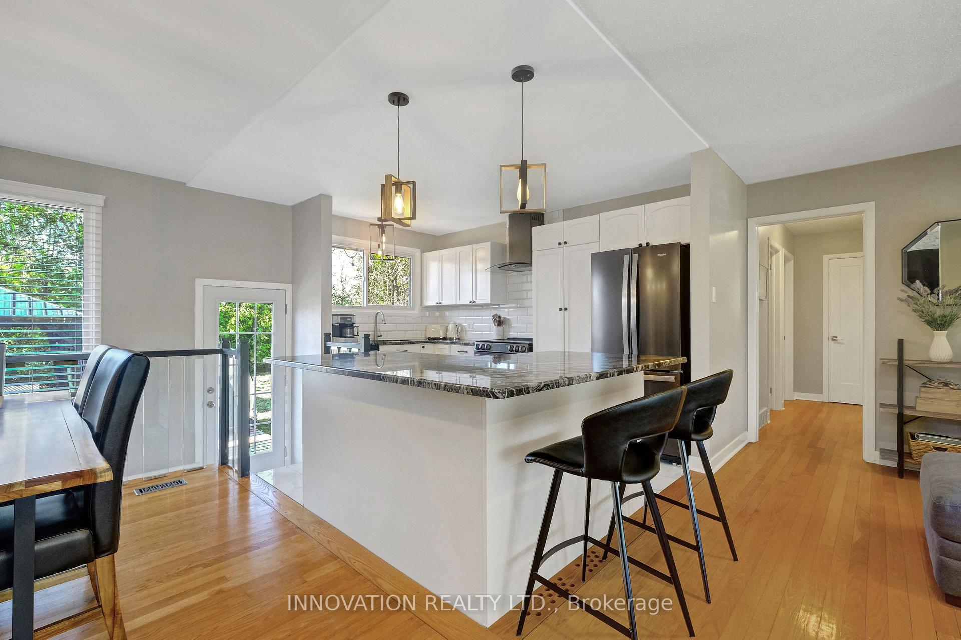 Photo 14 of 51 Cleadon Drive, Ottawa, Crystal Beach — HOMEH