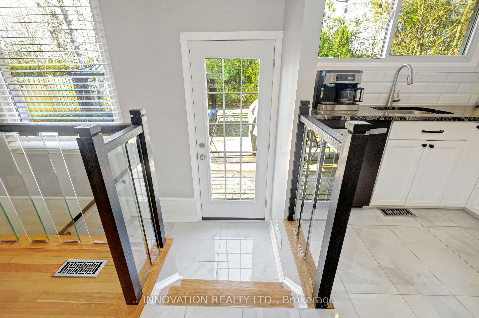 Photo 21 of 51 Cleadon Drive, Ottawa, Crystal Beach — HOMEH
