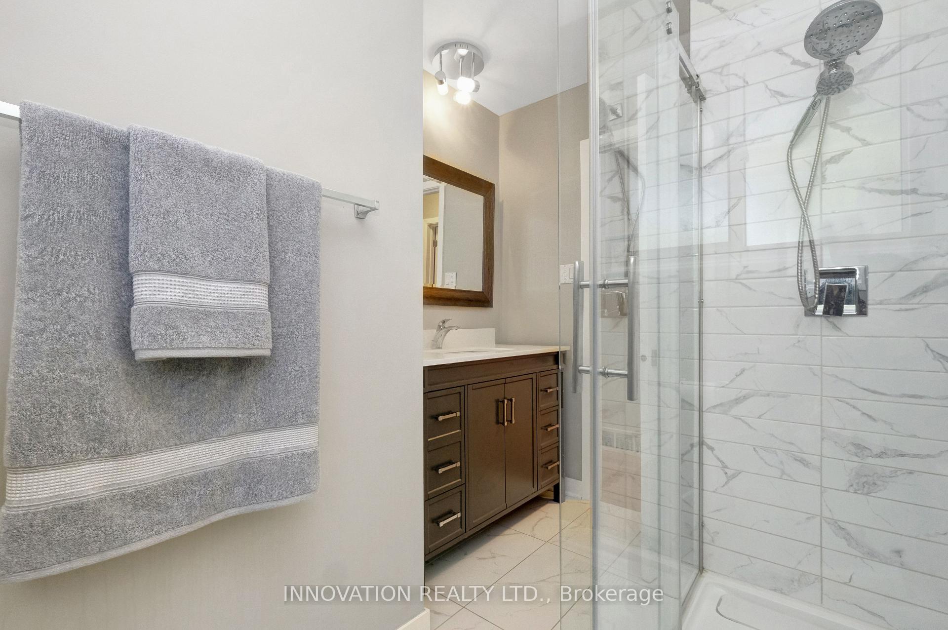Photo 31 of 51 Cleadon Drive, Ottawa, Crystal Beach — HOMEH