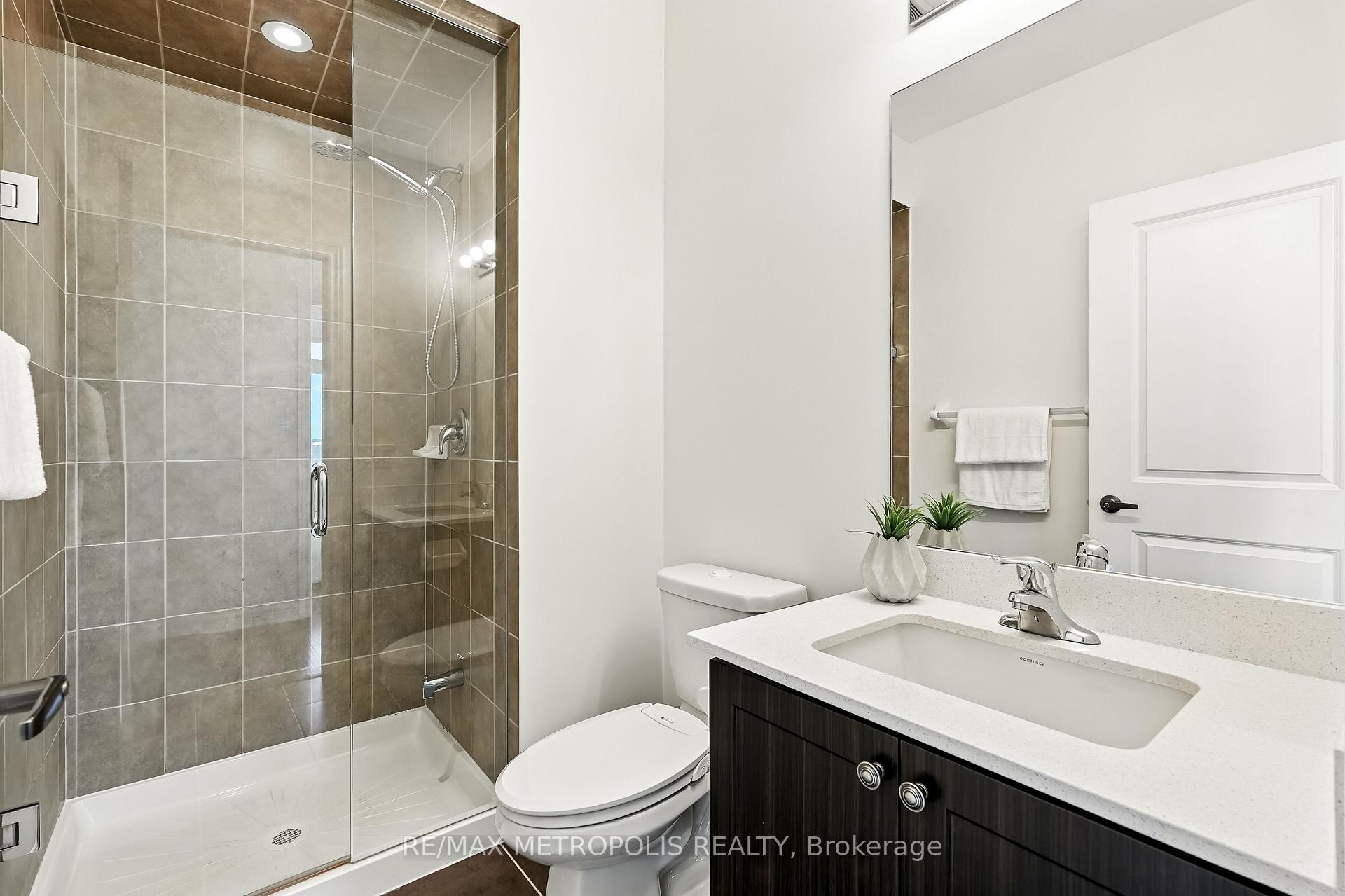 Photo 11 of Unit 729, 7325 Markham Road, Markham, Cedarwood — HOMEH
