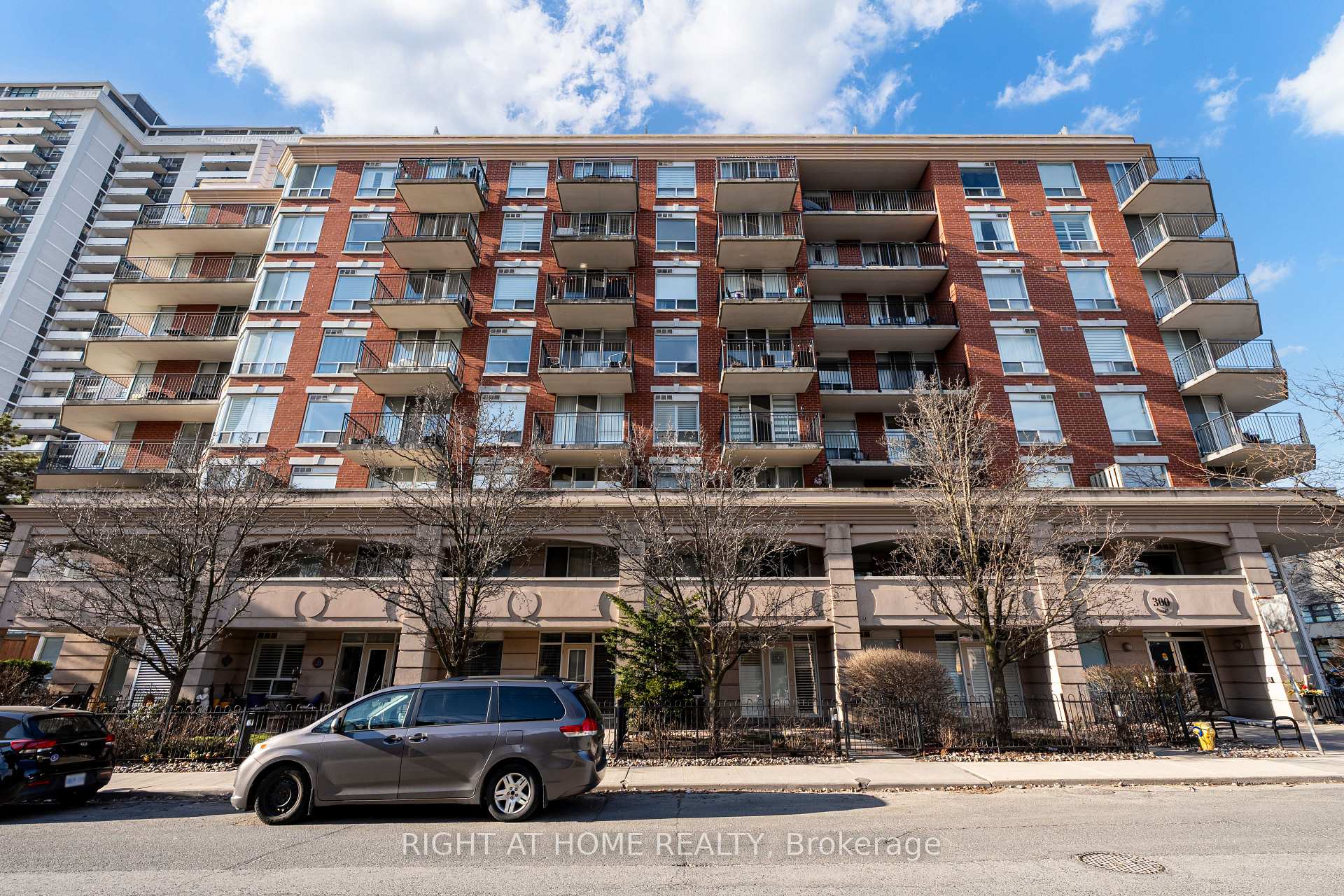 Photo 1 of Unit PH13, 300 Balliol Street, Toronto, Mount Pleasant West — HOMEH