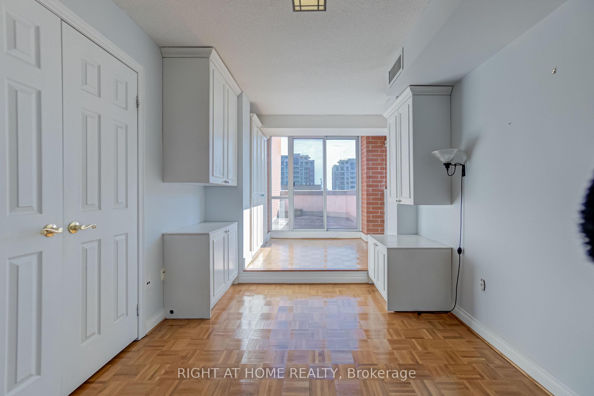 Photo 18 of Unit PH13, 300 Balliol Street, Toronto, Mount Pleasant West — HOMEH