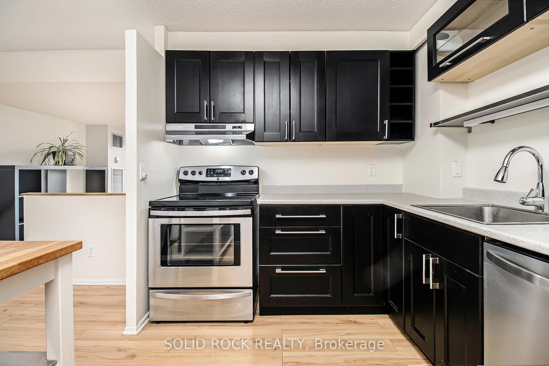 Photo 2 of Unit 607, 1100 Ambleside Drive, Ottawa, Woodroffe — HOMEH