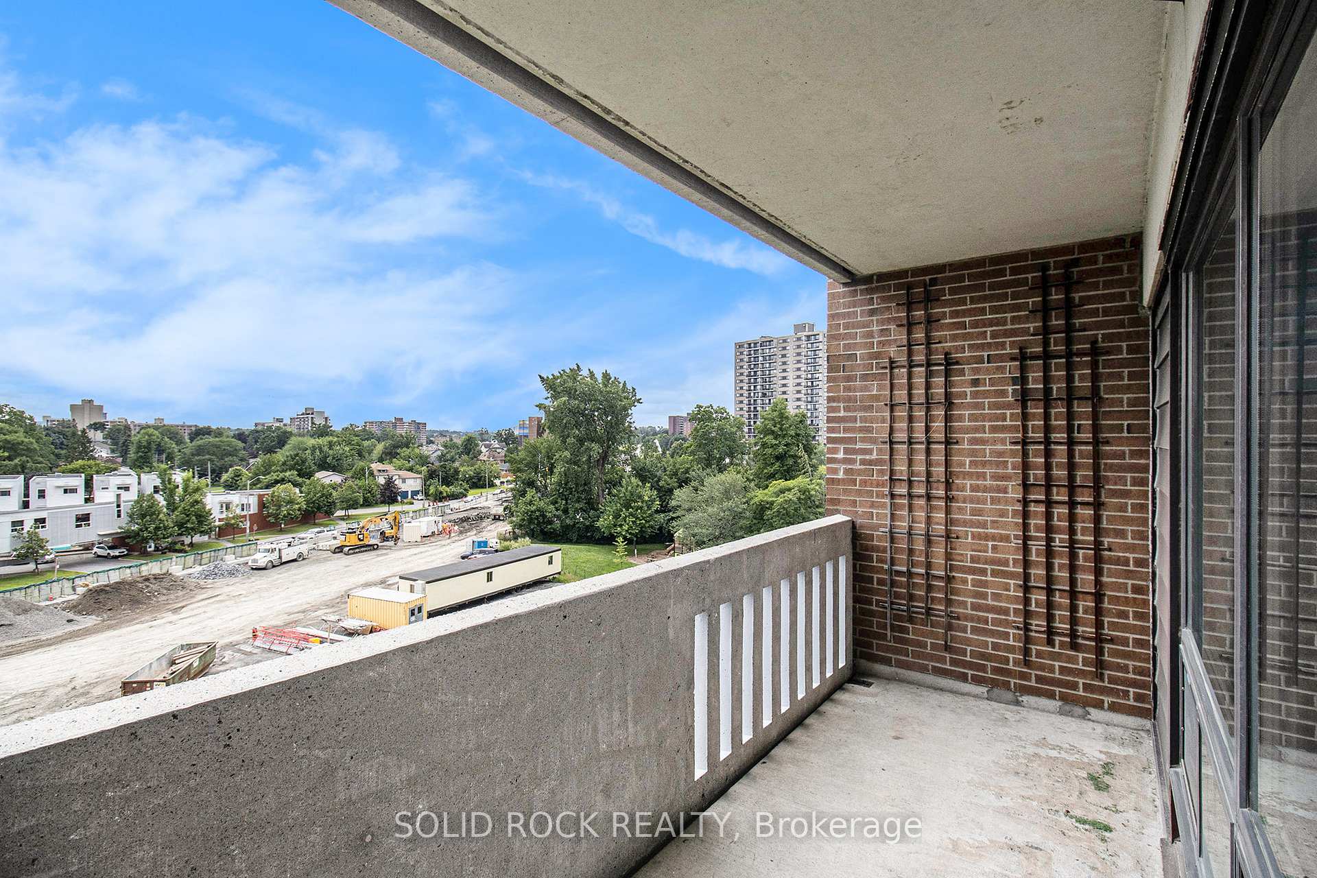 Photo 8 of Unit 607, 1100 Ambleside Drive, Ottawa, Woodroffe — HOMEH