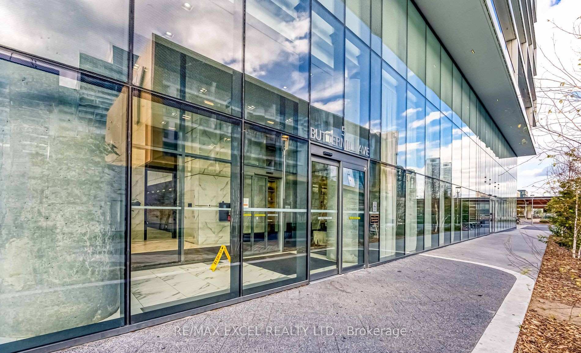 Photo 14 of Unit 2805, 5 Buttermill Avenue, Vaughan, Vaughan Corporate Centre — HOMEH