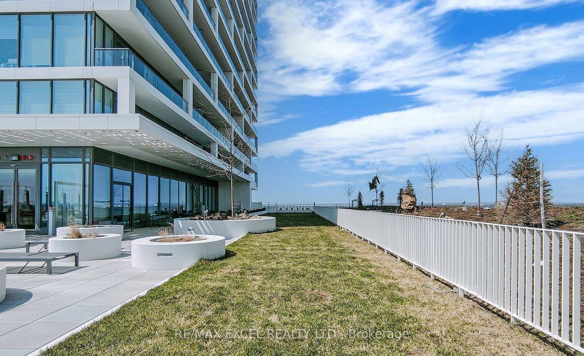 Photo 21 of Unit 2805, 5 Buttermill Avenue, Vaughan, Vaughan Corporate Centre — HOMEH