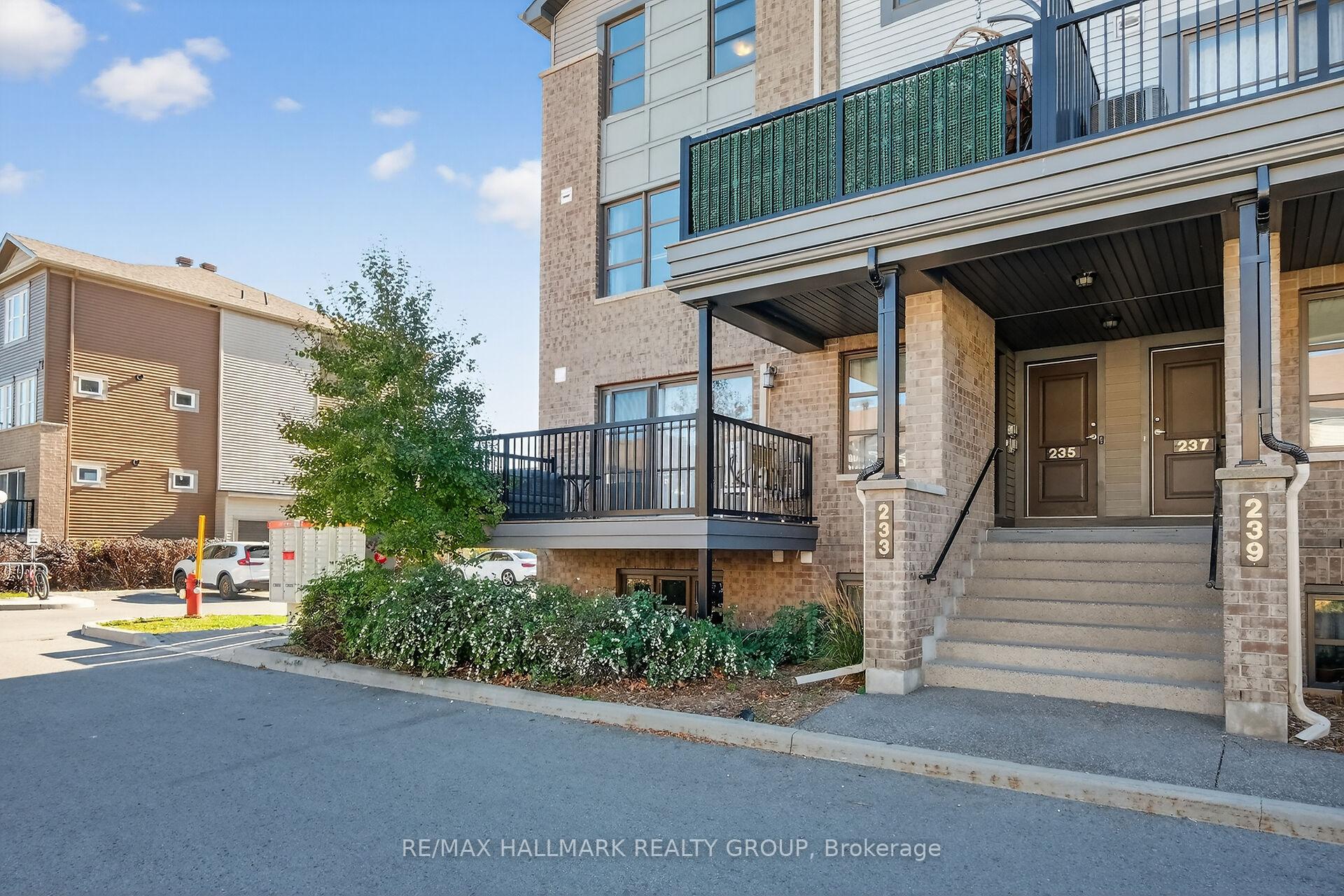 Photo 4 of Unit 22, 235 Infusion Private, Ottawa, Barrhaven - Strandherd — HOMEH