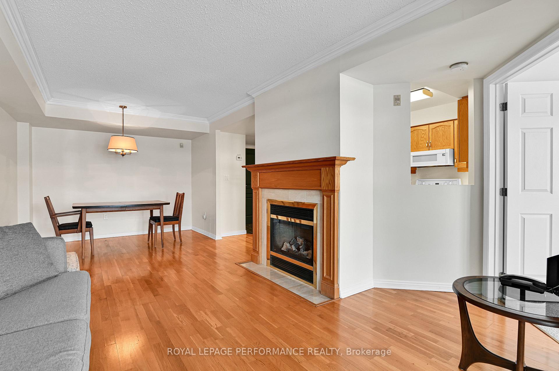 Photo 5 of Unit 106, 3 Meridian Place, Ottawa, Centrepointe — HOMEH