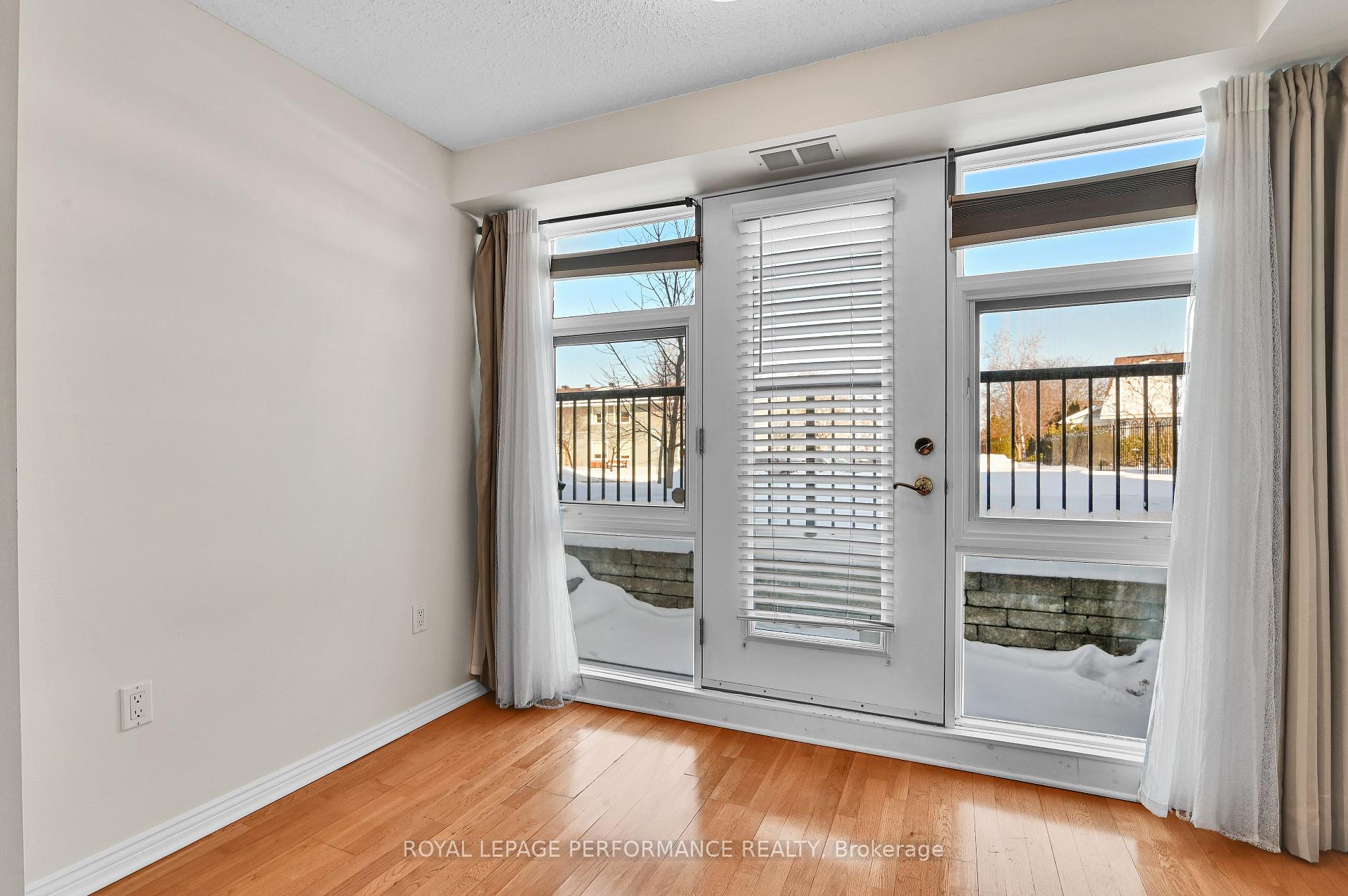 Photo 9 of Unit 106, 3 Meridian Place, Ottawa, Centrepointe — HOMEH
