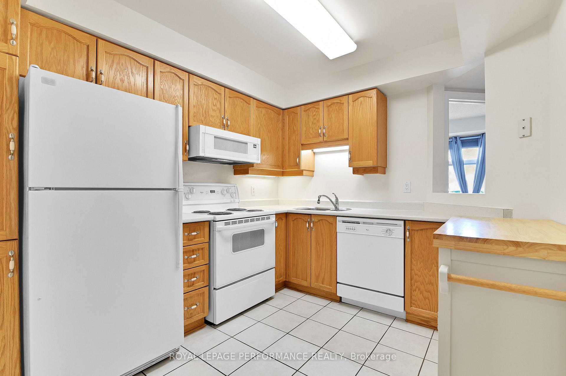 Photo 10 of Unit 106, 3 Meridian Place, Ottawa, Centrepointe — HOMEH