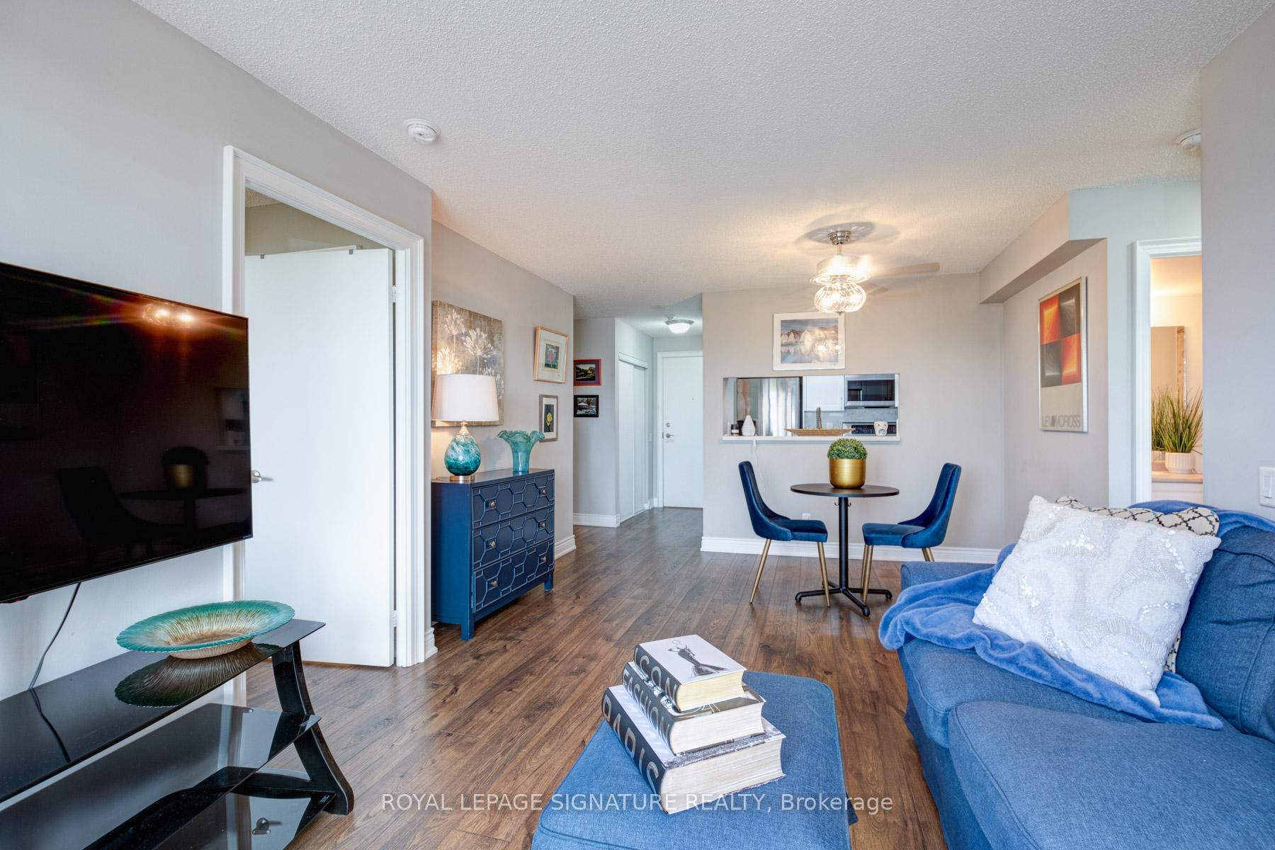 Photo 11 of Unit 1001, 1200 The Esplanade N, Pickering, Town Centre — HOMEH