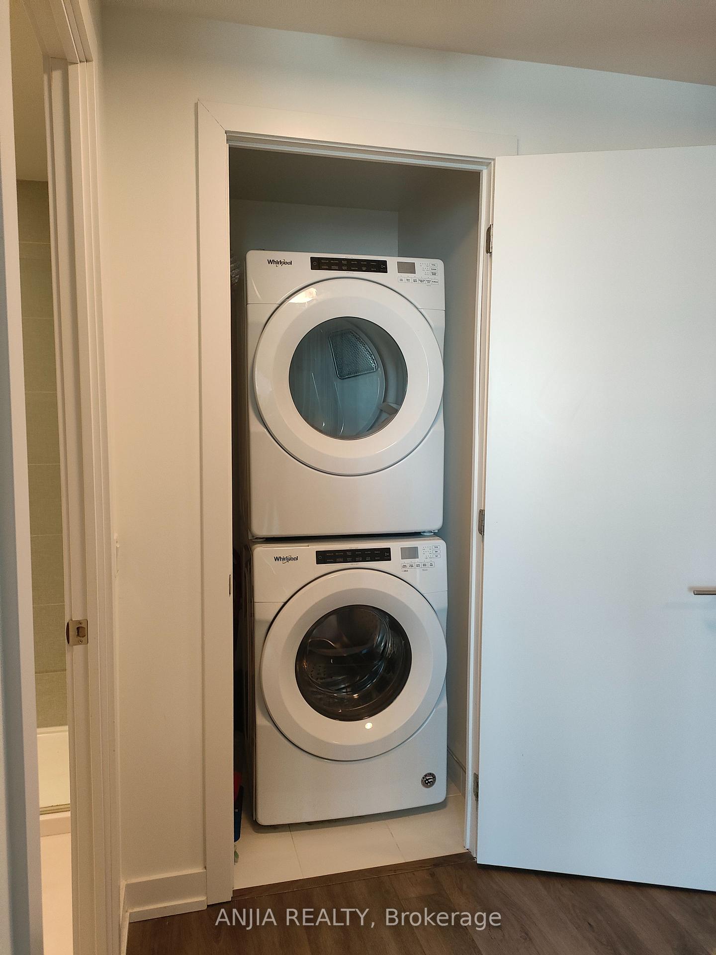 Photo 13 of Unit 1703, 1 Grandview Avenue, Markham, Thornhill — HOMEH