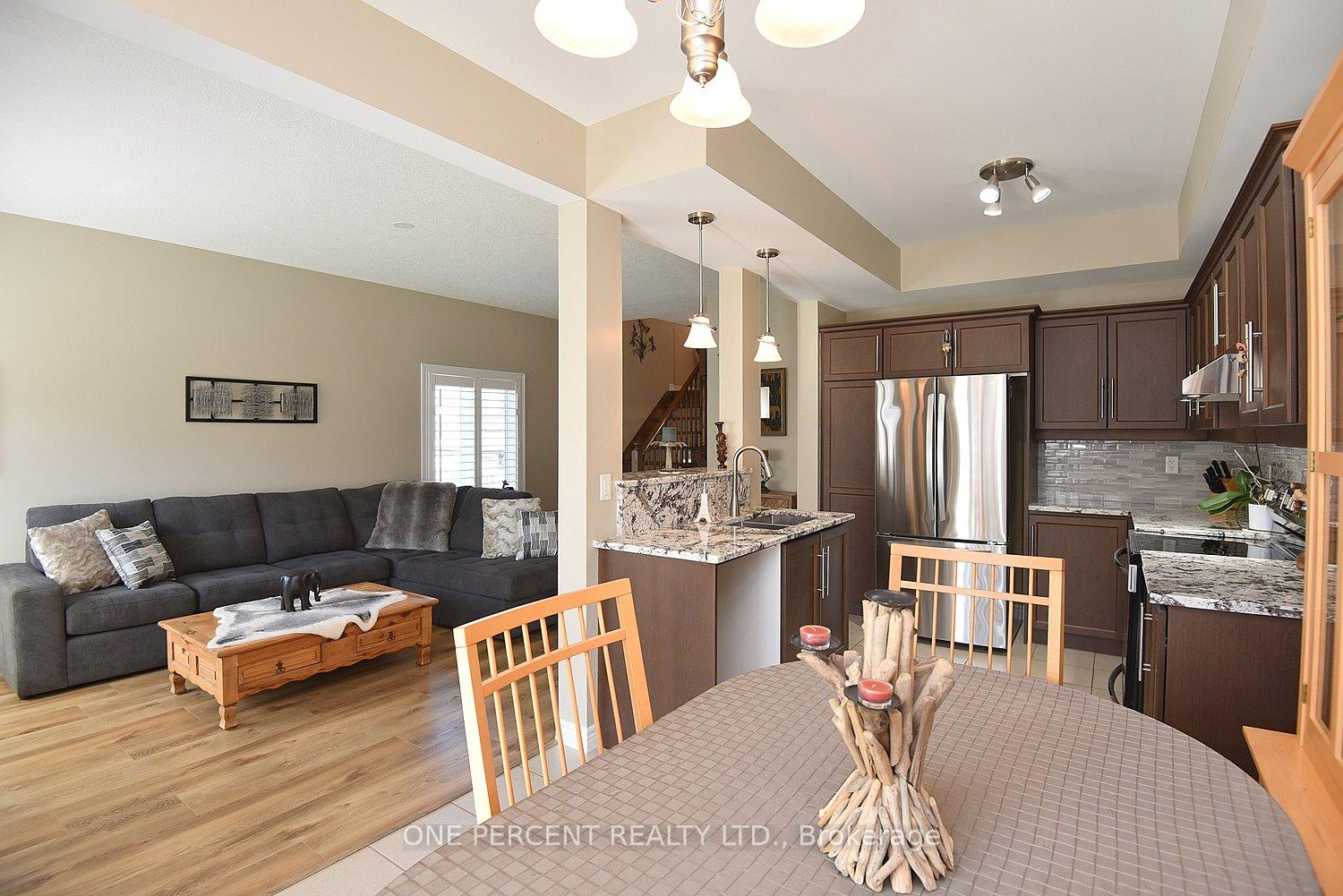 Photo 11 of Unit 24, 40 Dartmouth Gate, Hamilton, Lakeshore — HOMEH