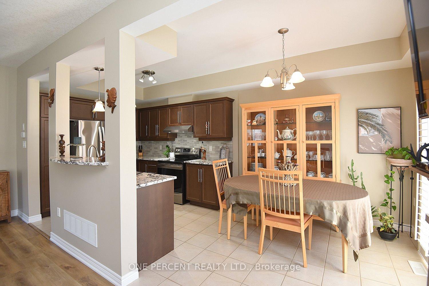 Photo 14 of Unit 24, 40 Dartmouth Gate, Hamilton, Lakeshore — HOMEH