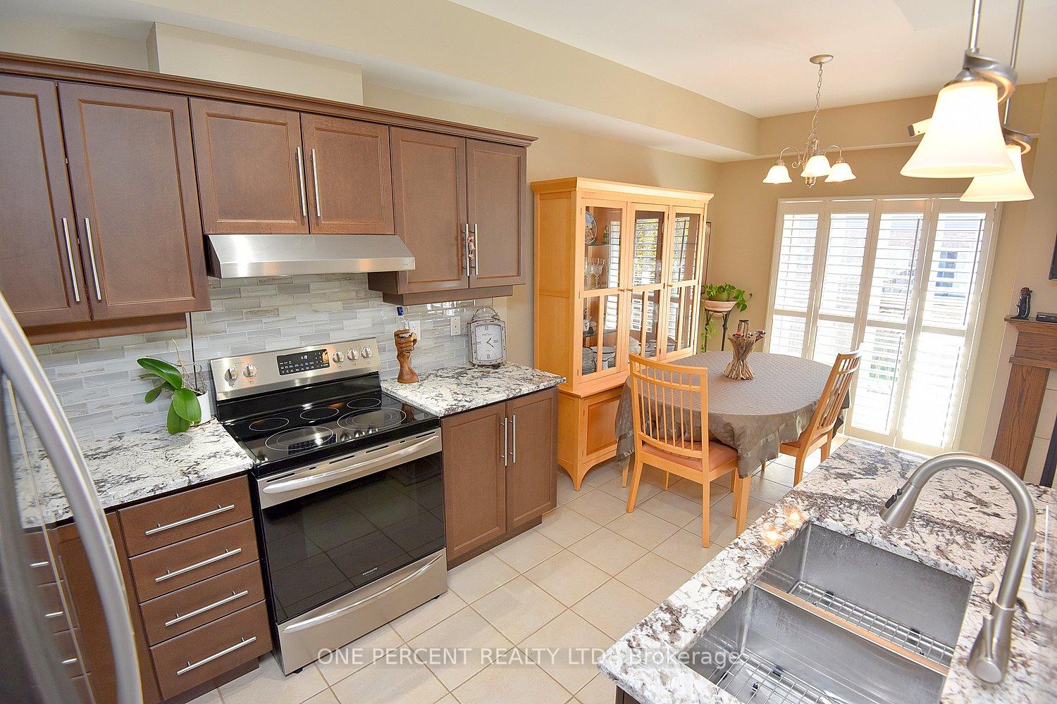 Photo 16 of Unit 24, 40 Dartmouth Gate, Hamilton, Lakeshore — HOMEH