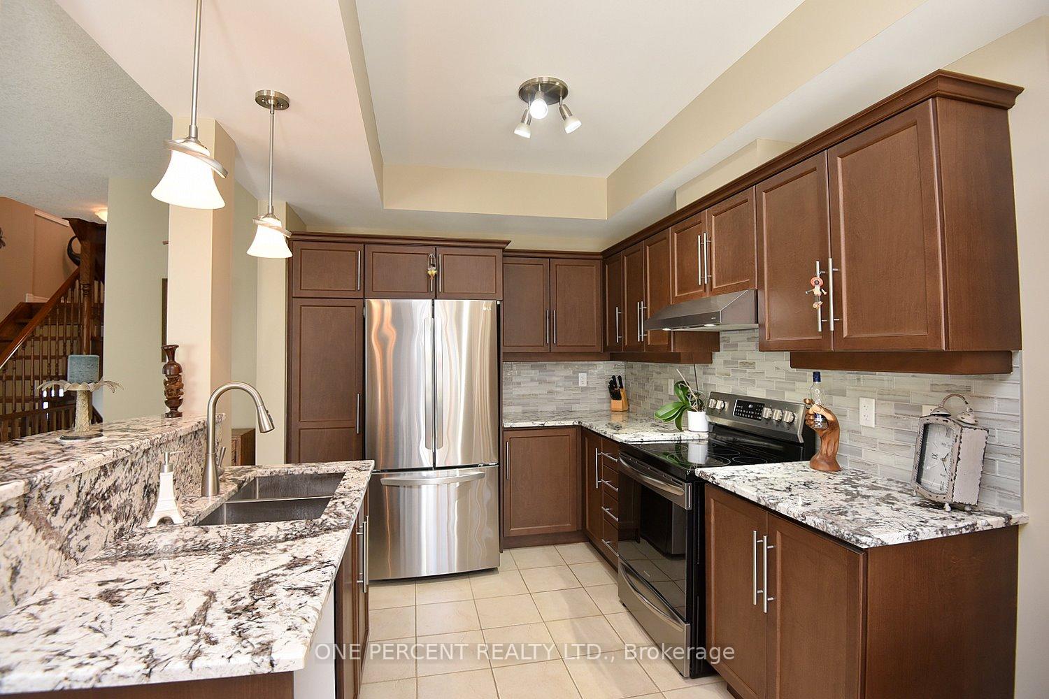 Photo 17 of Unit 24, 40 Dartmouth Gate, Hamilton, Lakeshore — HOMEH