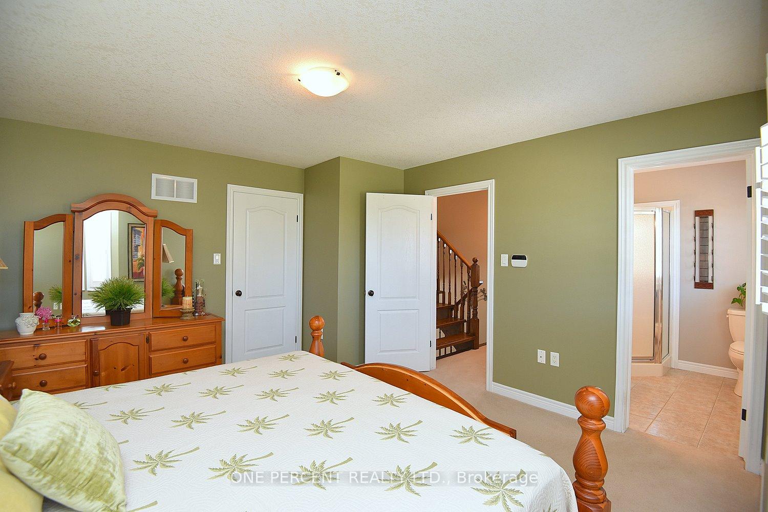 Photo 21 of Unit 24, 40 Dartmouth Gate, Hamilton, Lakeshore — HOMEH