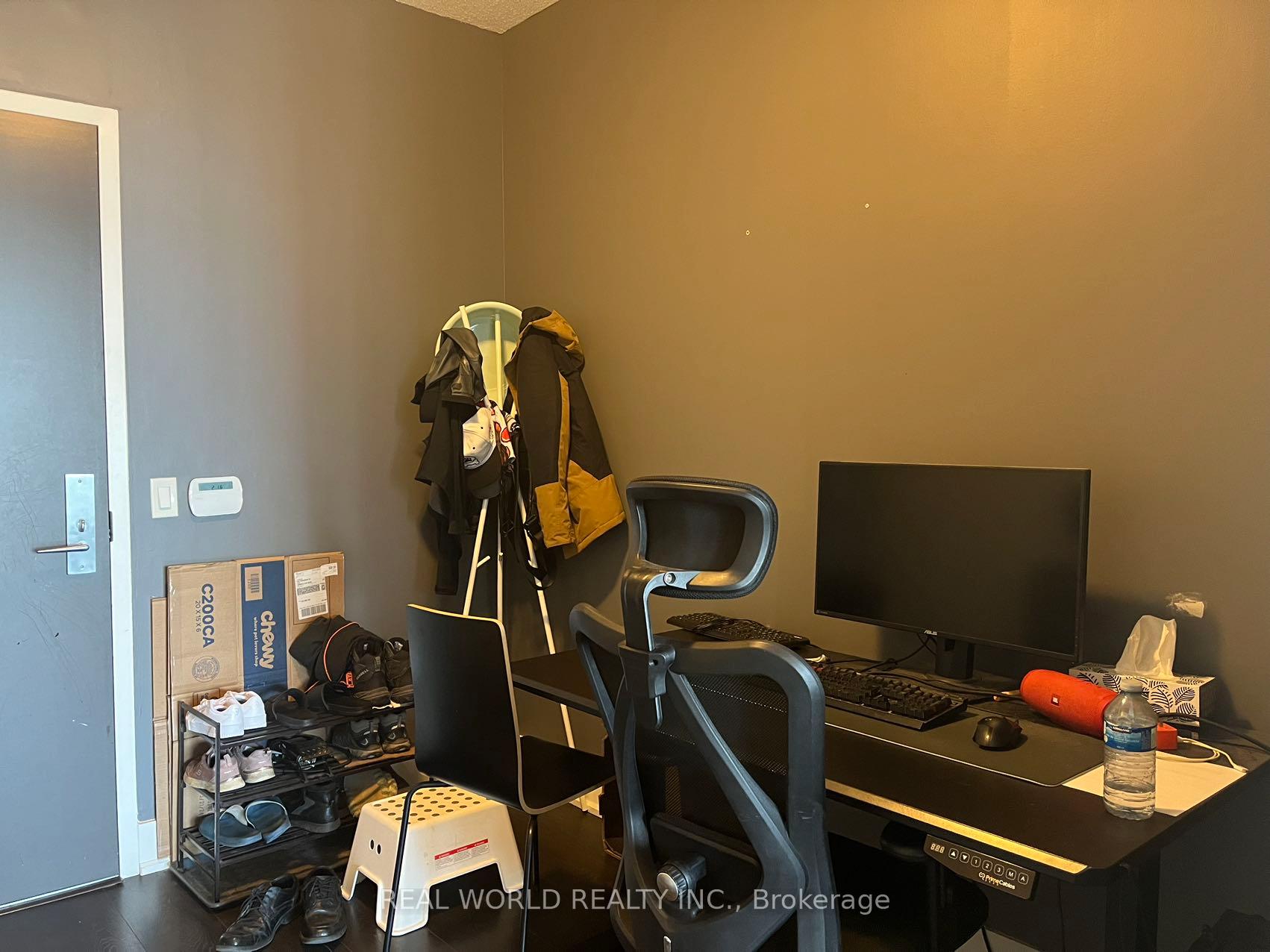 Photo 6 of Unit 1015, 8081 Birchmount Road, Markham, Unionville — HOMEH