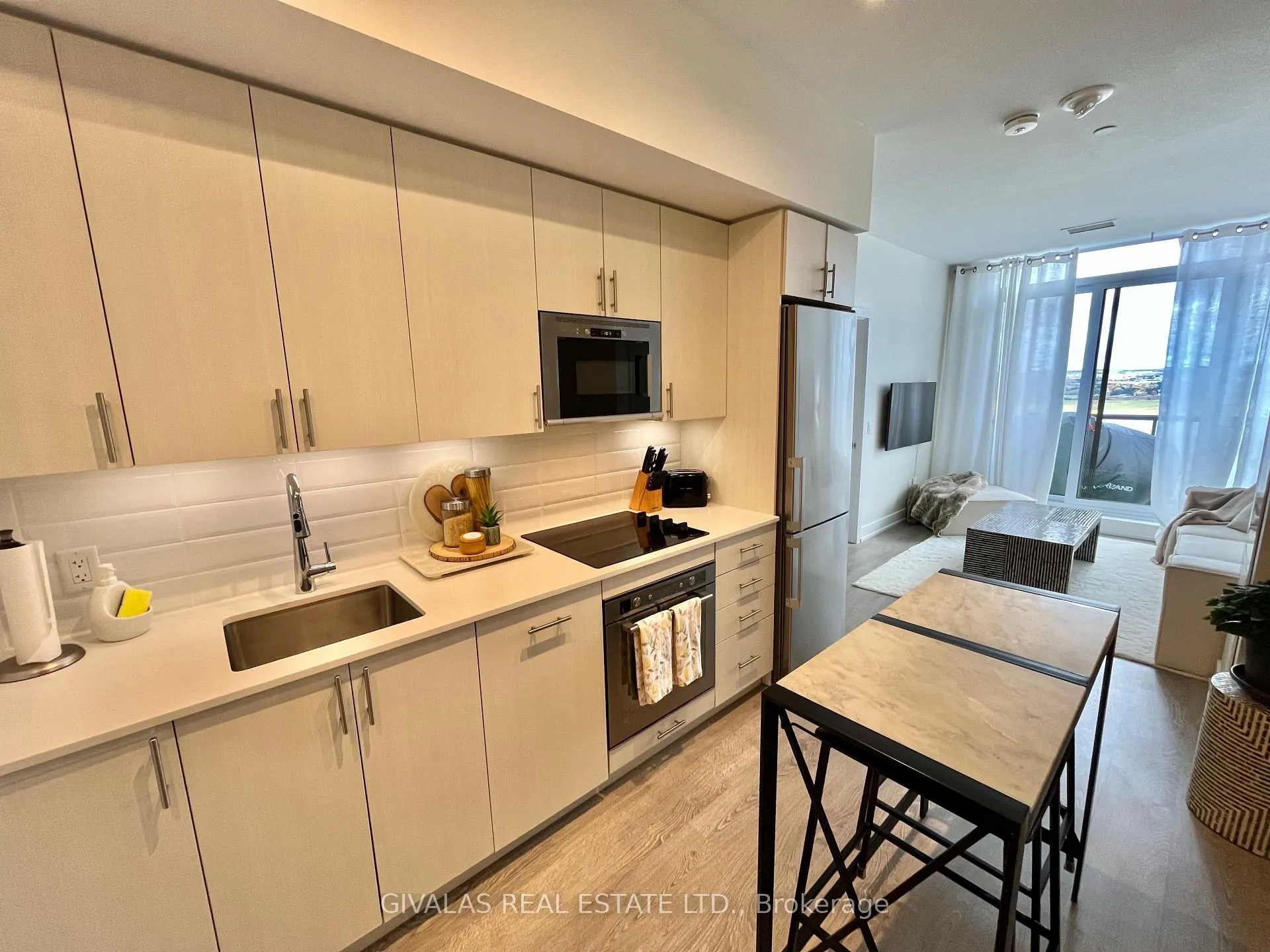 Photo 3 of Unit Ph06, 2550 Simcoe Street N, Oshawa, Windfields — HOMEH
