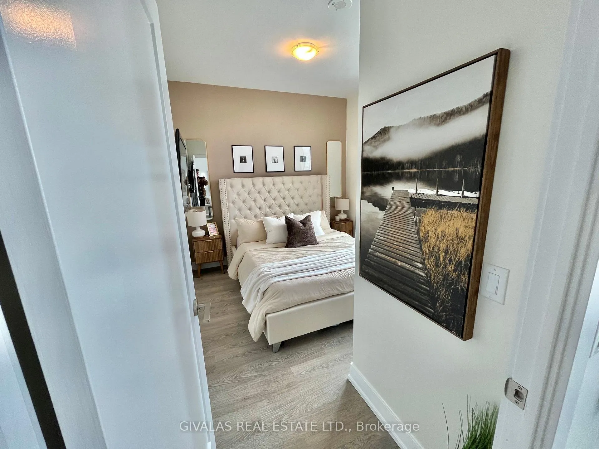 Photo 5 of Unit Ph06, 2550 Simcoe Street N, Oshawa, Windfields — HOMEH
