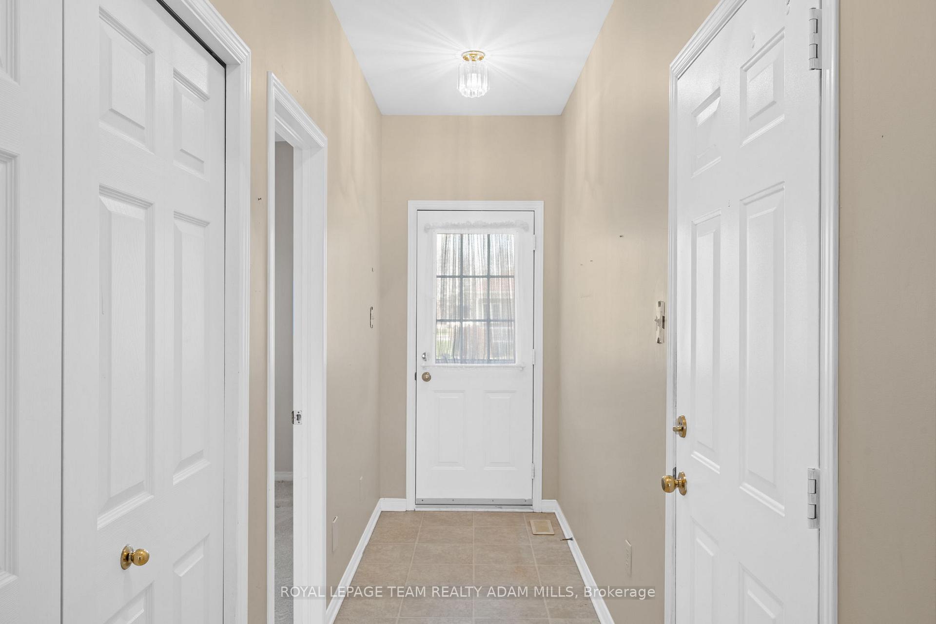 Photo 6 of 98 Patterson Crescent, Carleton Place — HOMEH